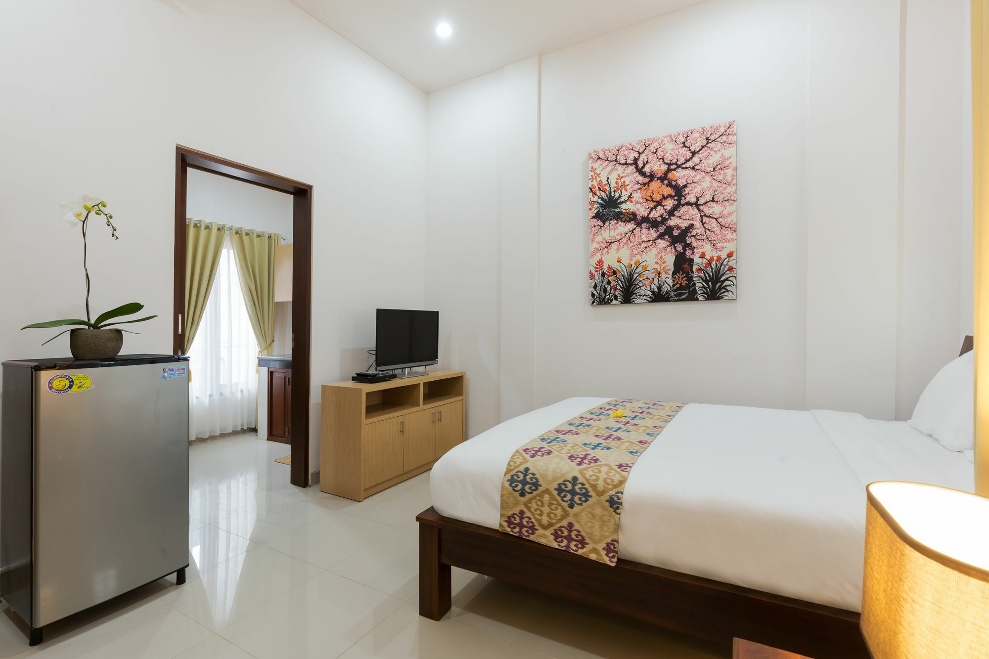 Kubal Bed And Living Hotel Seminyak Buitenkant foto